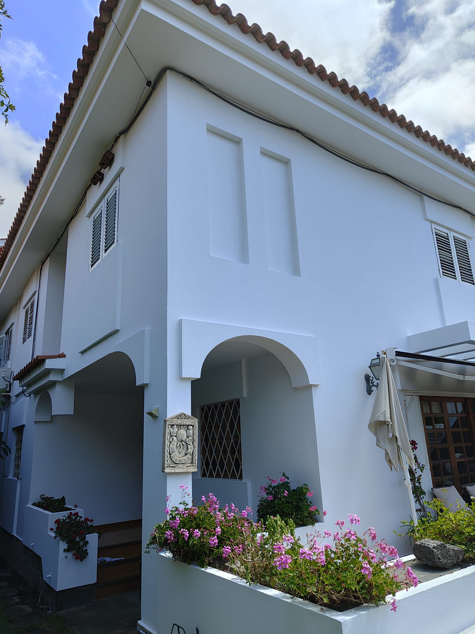 Precio impermeabilización de cubierta con pintura antihumedad en Las Palmas